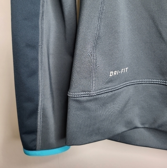Nike Pro Pullover Zip Up Hoodie. Size Small. Blue/Grey. - Picture 6 of 12